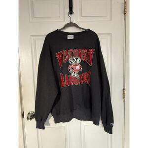 Champion Wisconsin Badgers Bucky Badger Graphic Crewneck Sweatshirt - size 2XL